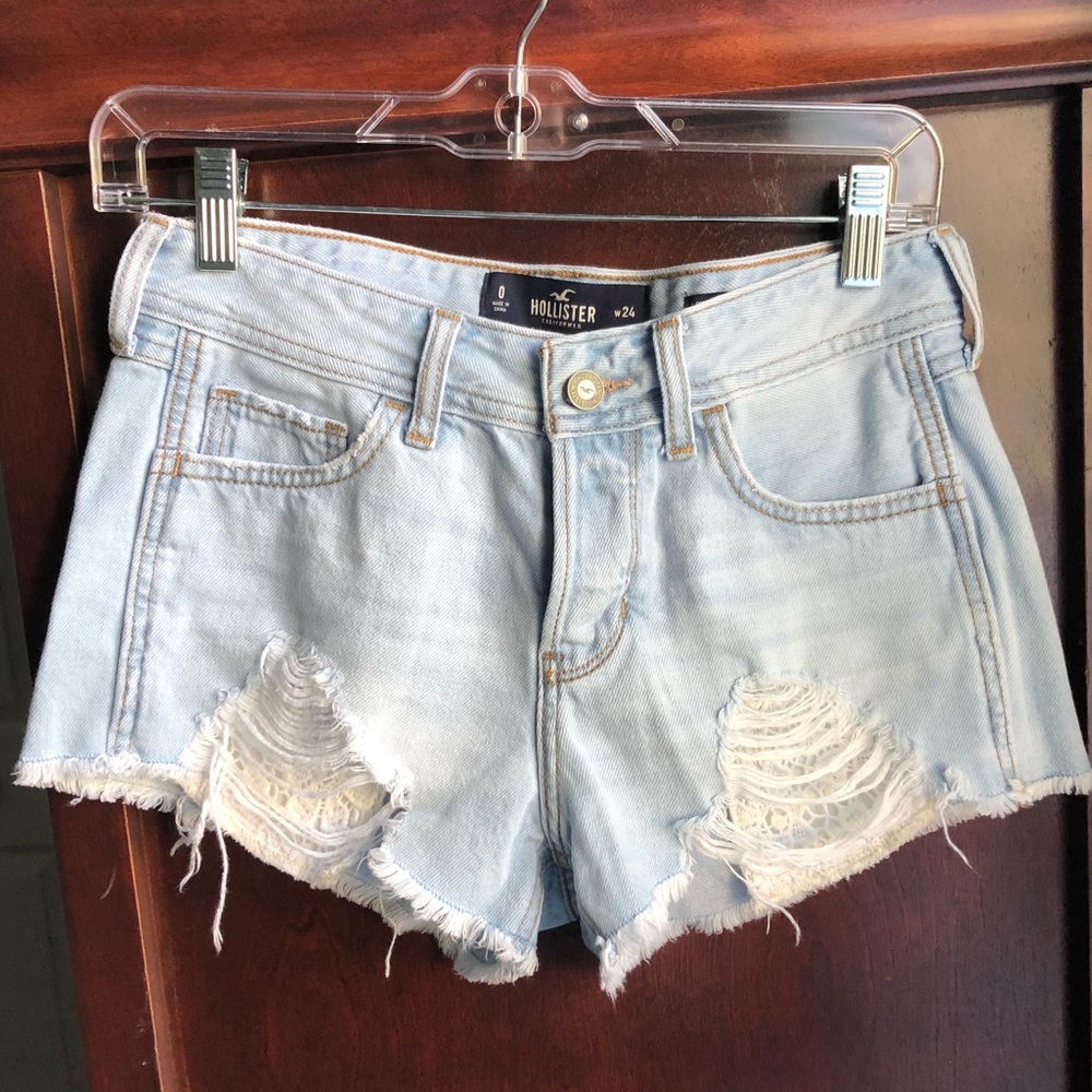 Low-Rise Hollister Boyfriend Shorts